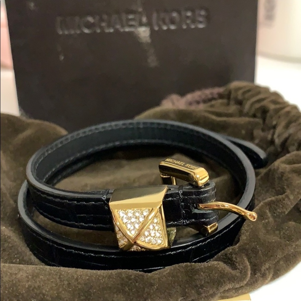 Michael Kors Wrap Bracelet in Black and Gold
